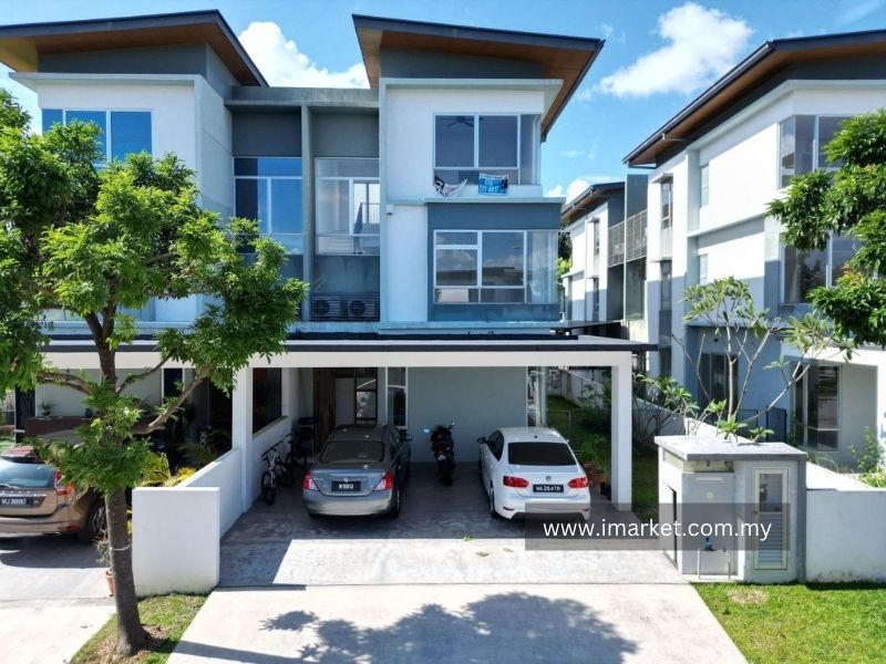 2-Storey-Corner-Semi-D-at-Kelana-Jaya-Jalan-SS-5-1