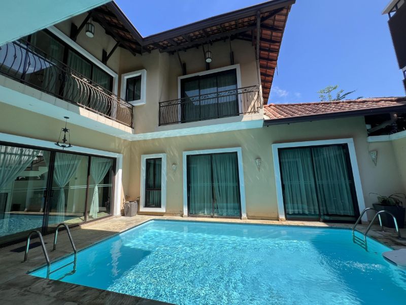 2-Storey-Gita-Bayu-Bungalow-Seri-Kembangan-Selangor