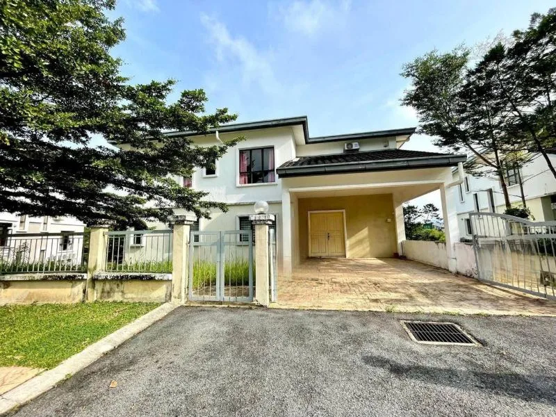 2.5-Storey-Bungalow-Saujana-Villa-Taman-Prima-Saujana