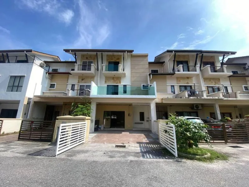 Bandar-Mahkota-Cheras-2.5-Storey-Terrace-Casa-Residence-2