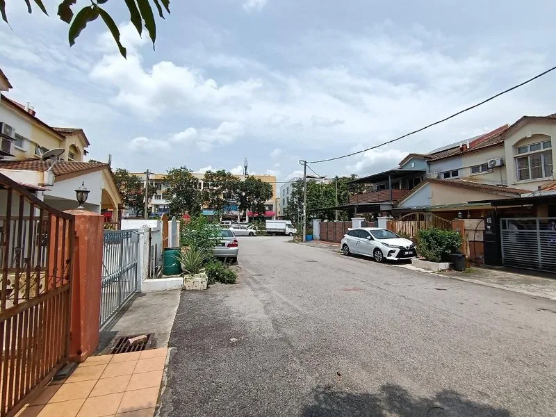 Bandar-Mahkota-Cheras-Double-Storey-Terrace-House-Seksyen-7
