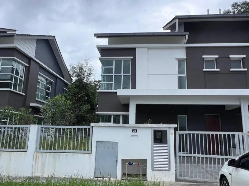 Bandar-Sungai-Long-Taman-Pinggiran-Mahkota-1-Semi-D-House