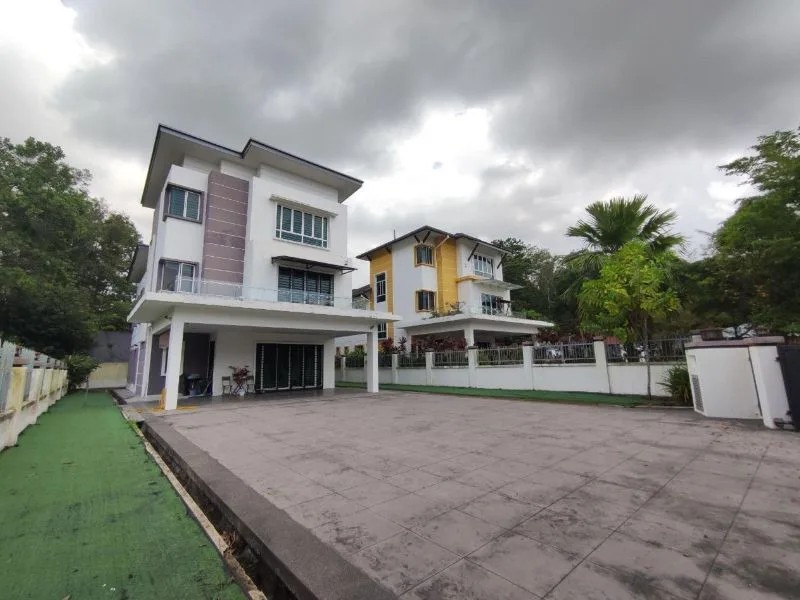 Bandar-Sungai-Long-Taman-Taming-Mutiara-3-Bungalow-For-Sale