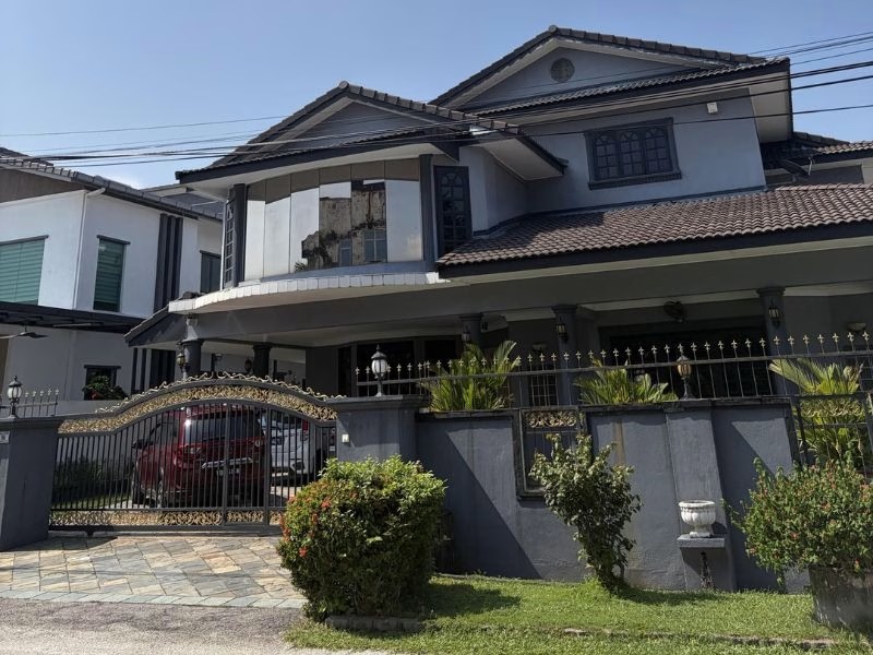 Bungalow-House-For-Sale-in-Petaling-Jaya-10000-sq-ft