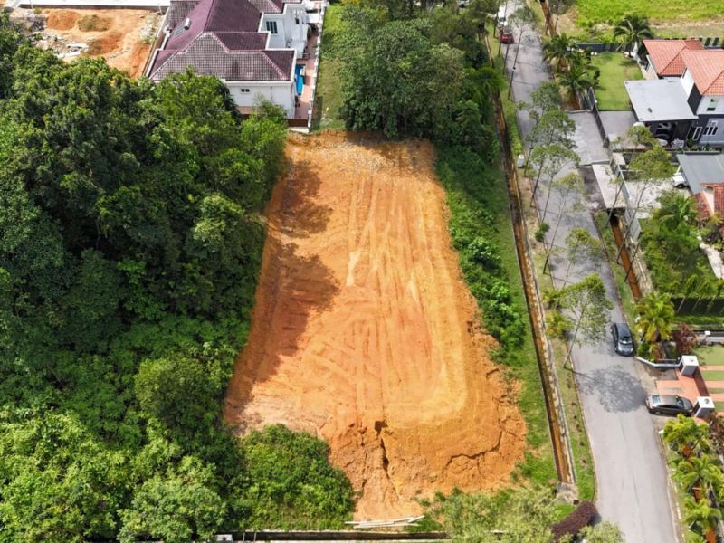 Bungalow-Land-for-Sale-at-Equine-Park-Seri-Kembangan