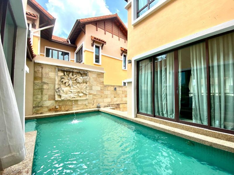 Fully-Furnished-3-Storey-Bungalow-@-Country-Heights-Kajang-Balinese-Home-with-Pool