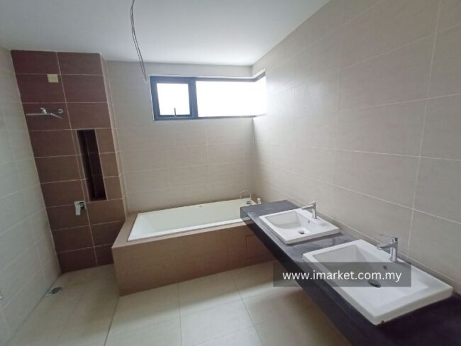 Taman Sunville, Kajang 3 Storey Semi-D for Sale